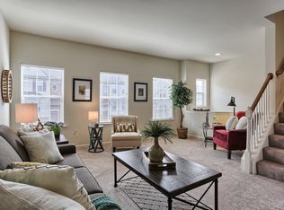 6325 Creekbend Dr, Mechanicsburg, PA 17050