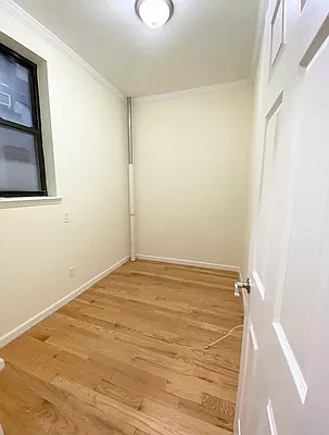 Rented by Compass | media 14