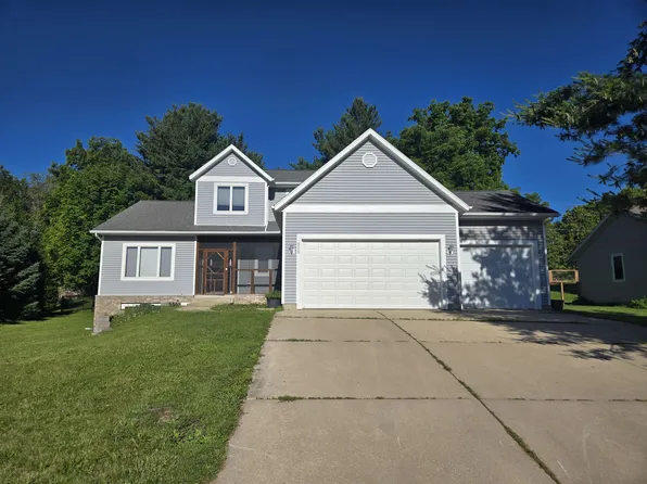 515 Montesian Ct, Monticello, WI 53570
