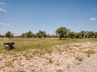 92 Stock Pond Dr, Harper, TX 78631