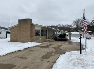 504 S Dousman St, Prairie Du Chien, WI 53821