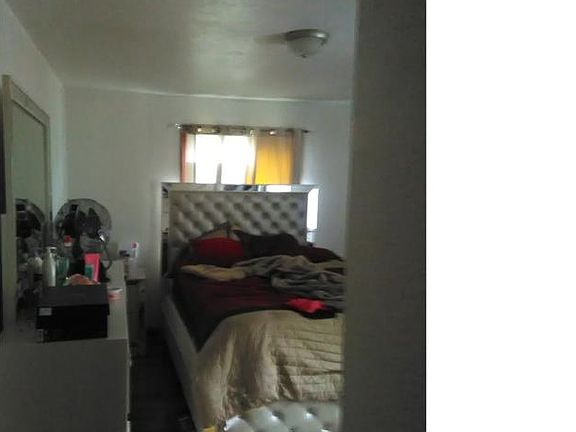 4th image of 8515 Riverview Blvd