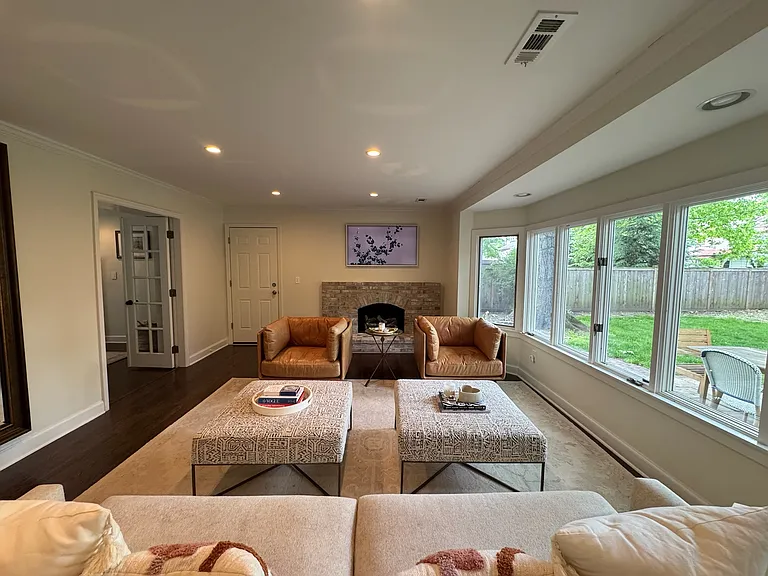 Living Room w/ Gas Remote Fireplace
