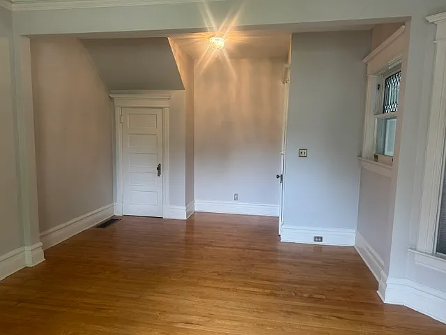 1030 Franklin Pl #1 — Photo 3