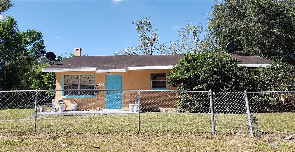 1st image of 808 25th St E