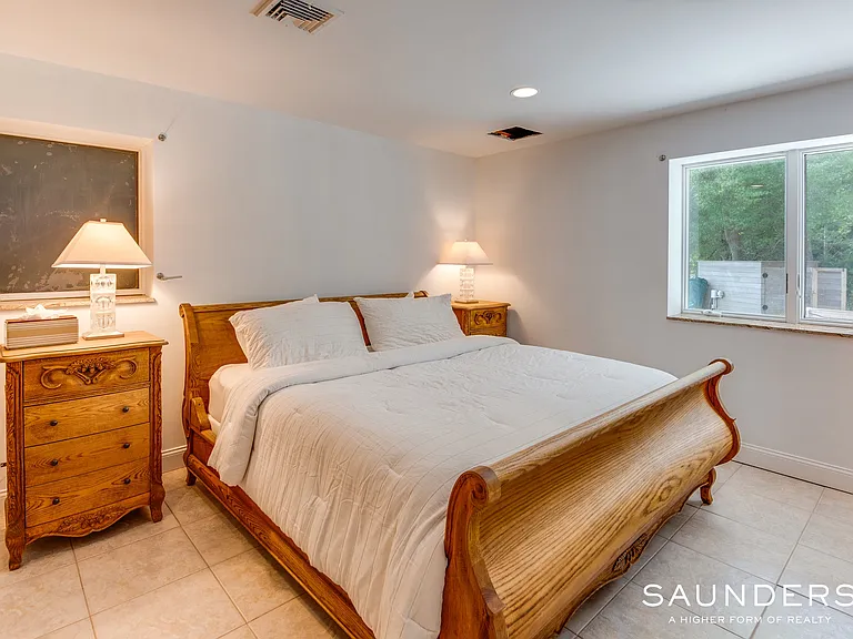 38 Fairlawn Dr — Photo 17