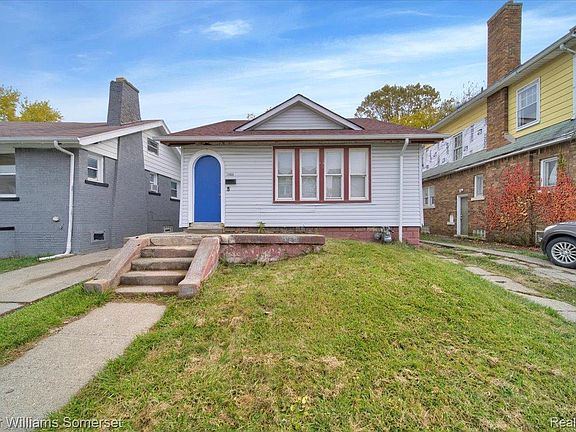 2nd image of 11988 Wisconsin St