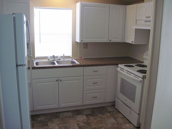 3rd image of 8880 SW 27th Ave Lot B48