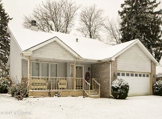 188 Knollwood Dr, Steger, IL 60475
