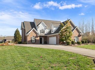 1427 Hemlock Dr, Jasper, IN 47546