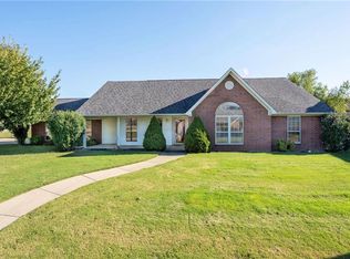 3235 Eagle Dr, Greenwood, AR 72936