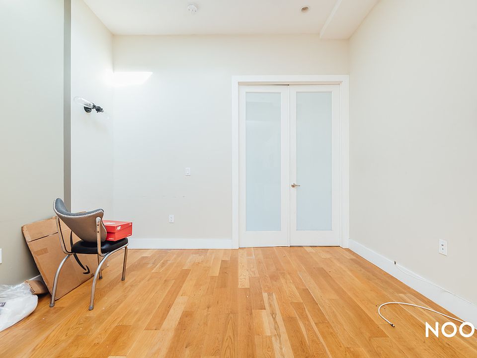 1st image of 250 Melrose St #3P
