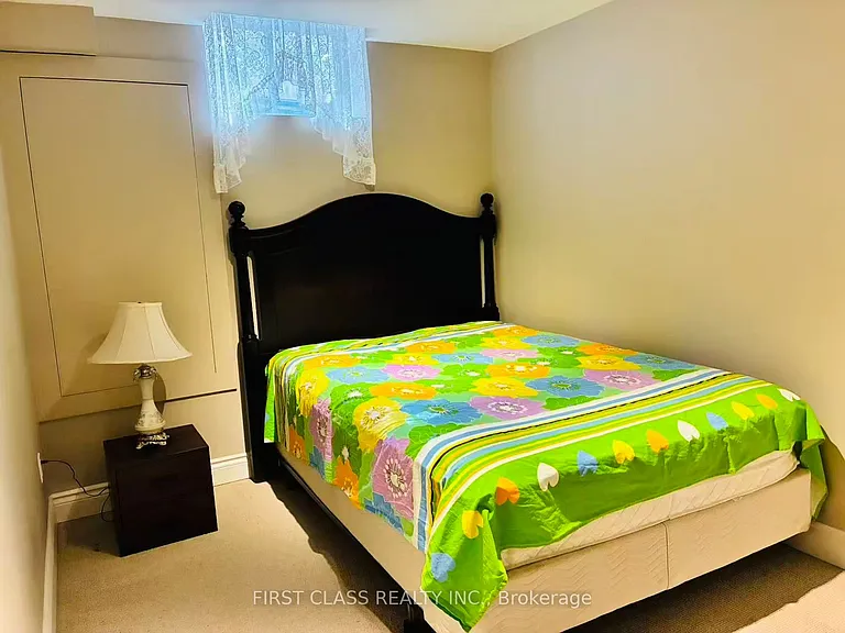 98 James Scott Rd #BASEMENT — Photo 6