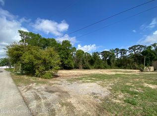 1115 Warren St, Picayune, MS 39466