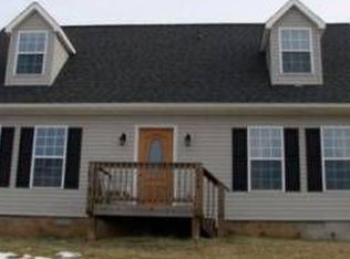 1144 Deepwoods Rd, Hardy, VA 24101