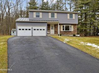 3 Poe Ct, Ballston Spa, NY 12020
