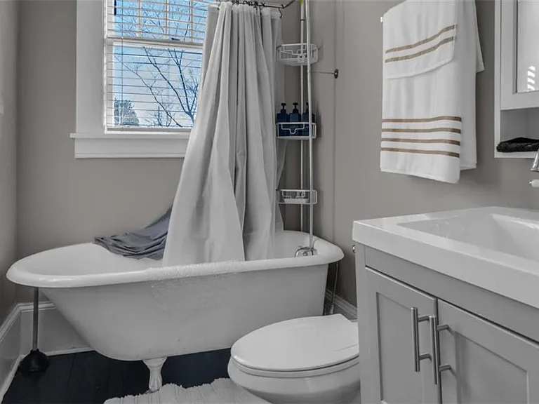 2882 Church St — Photo 44