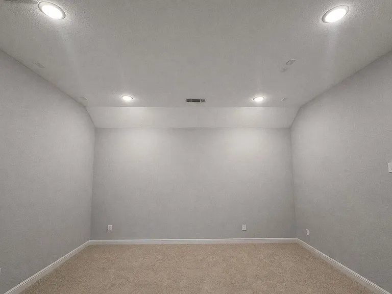 2406 Trocadero Ln — Photo 31