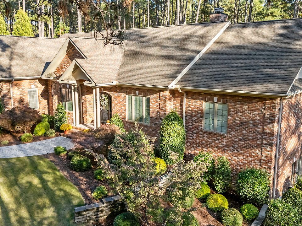 11 Whithorn Court, Pinehurst, NC 28374 | MLS #100558092 | Zillow