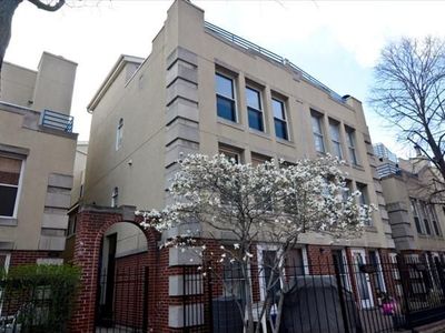 1176 S Plymouth Ct APT 2SE, Chicago, IL, 60605