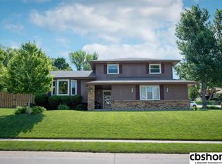 15024 Arbor St, Omaha, NE 68144