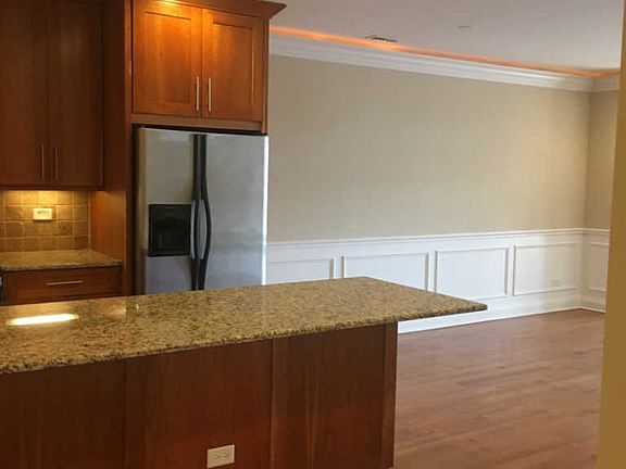 4th image of 2904 W Belmont Ave Unit 0306