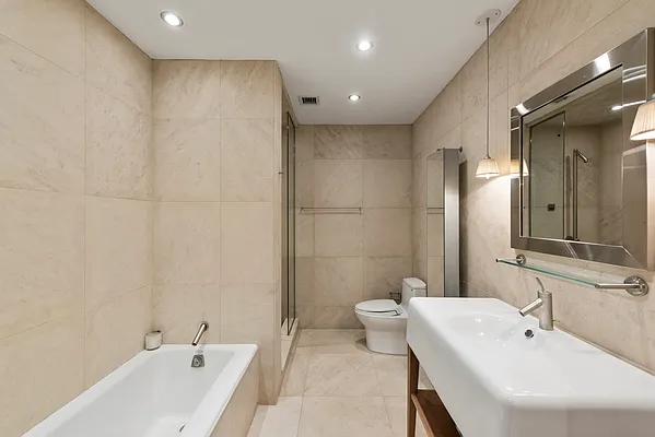 Rented by Compass | media 13