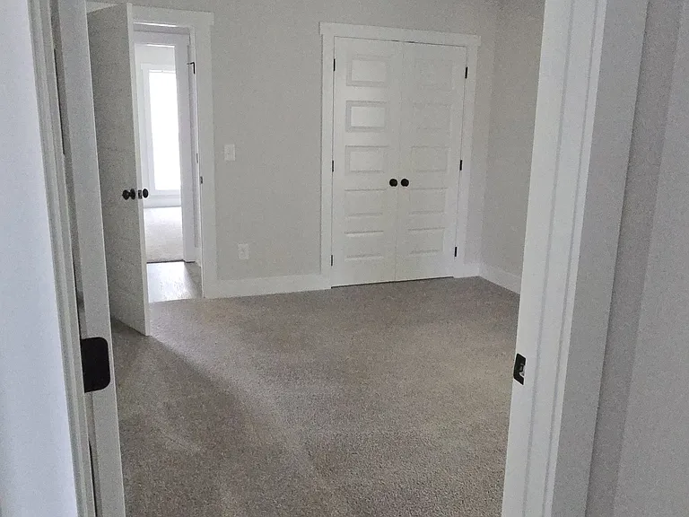 209 Lake Meadows Dr — Photo 9