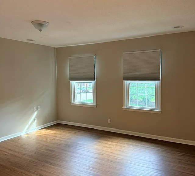 Smithfield Ct — Photo 11