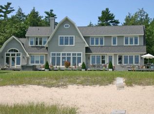 4712 Bark Rd, Sturgeon Bay, WI 54235