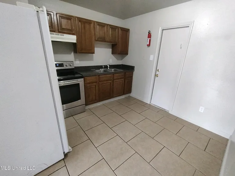 3907 Branch St #1-8 — Photo 12