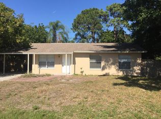 9201 Shaddock Rd E, Fort Myers, FL 33967