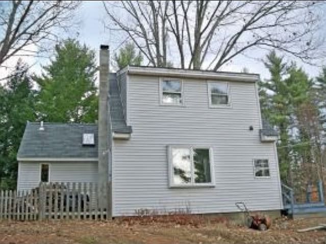 2nd image of 1 Juniper Ln