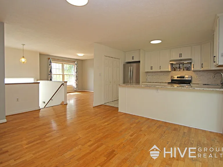 235 Quail Run Dr — Photo 5