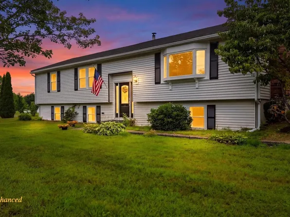 16 Roberts Road, Litchfield, NH 03052