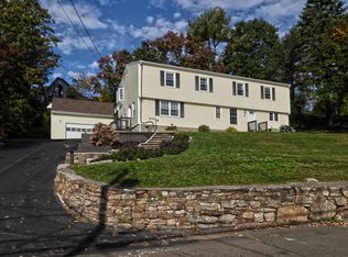 76 Chestnut St UNIT A, Branford, CT 06405