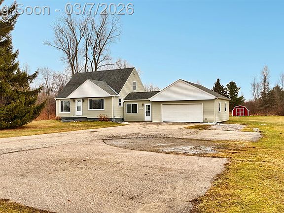 4th image of 4469 W Coldwater Rd