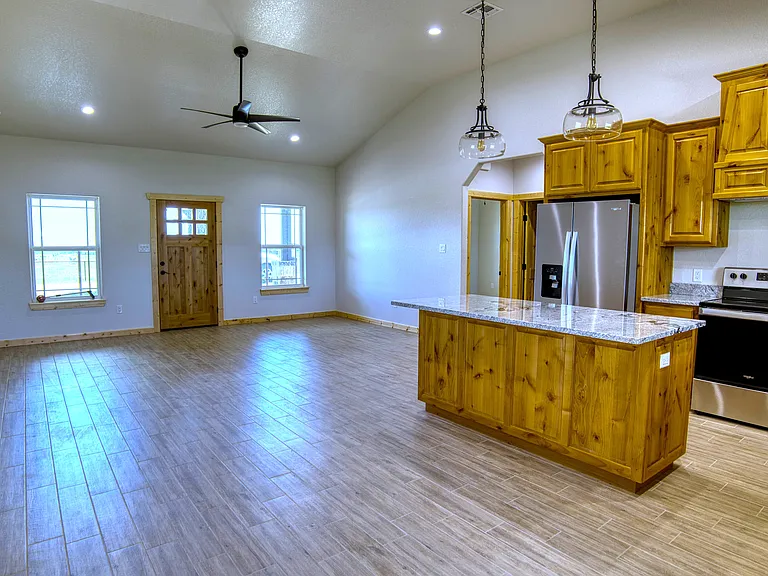 6034 County Road 256 — Photo 5