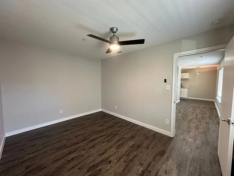 5408 Reiger Ave — Photo 14