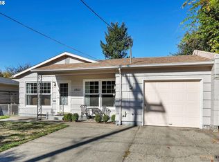 5303 SE Mall St, Portland, OR 97206