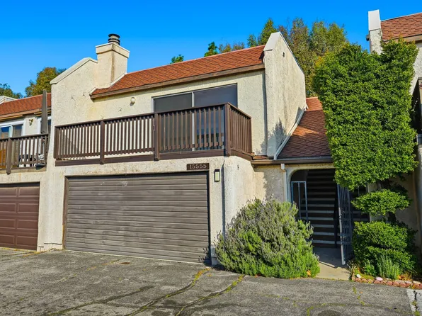 15555 Crestview Ln, Granada Hills, CA