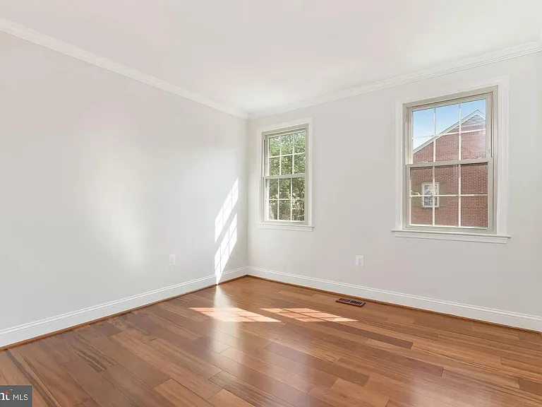 10127 Crestberry Pl — Photo 24