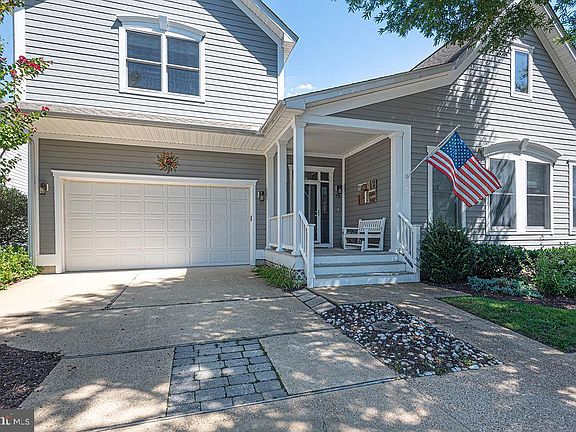 5th image of 73 Willow Oak Ave
