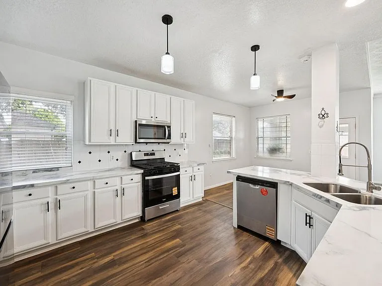 12310 Robin Meadow Cir — Photo 12