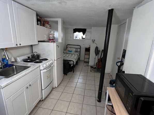 28 S Huntington Ave APT B1