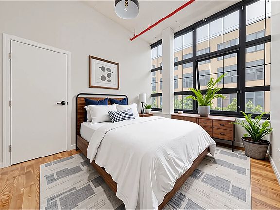 4th image of 248 McKibben St #2Y