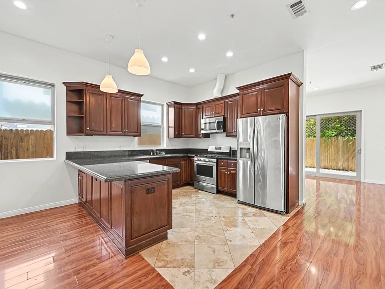 6069 Horner St #3 — Photo 7
