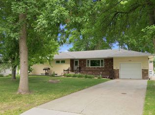 319 Maple Ave S, Maple Lake, MN 55358