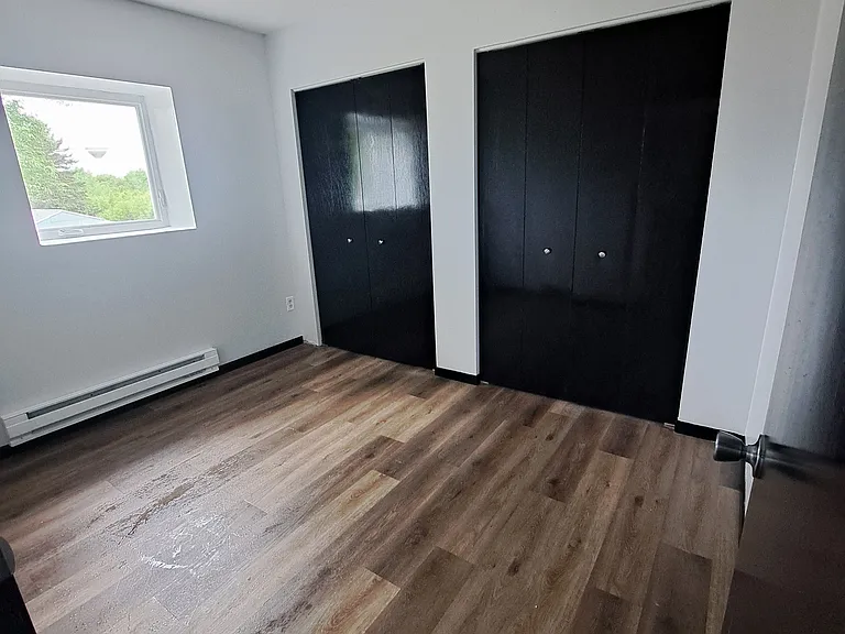 480 Park St E #1 — Photo 7