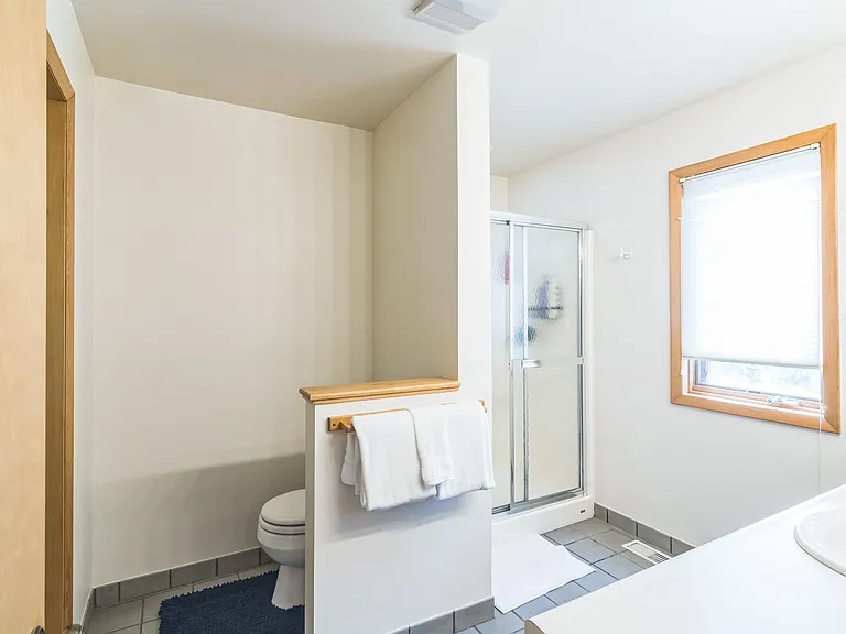 437 W Garnet Ave — Photo 10